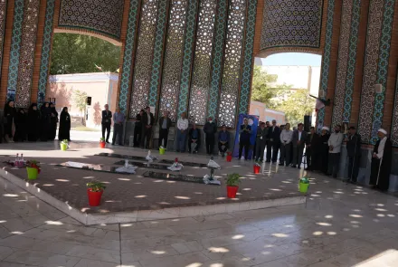 مراسم غبار روبی و عطر افشانی مزار مطهر شهدای گمنام دانشگاه
