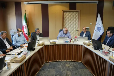 برگزاری نشست مشترک رئیس دانشگاه با نماینده مردم شریف شهرستان نجف‌آباد در مجلس شورای اسلامی 