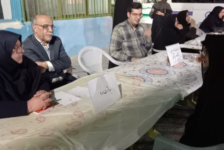 برپایی موکب خدمت دستگاه‌های اجرایی در گلستان شهدا 