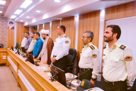 تقدیر از پرسنل نیروی انتظامی به مناسبت هفته نیروی انتظامی در واحدهای تابعه دانشگاه