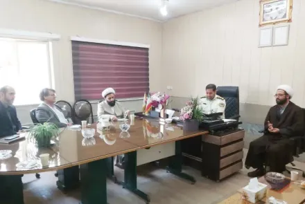 تقدیر از پرسنل نیروی انتظامی به مناسبت هفته نیروی انتظامی در واحدهای تابعه دانشگاه