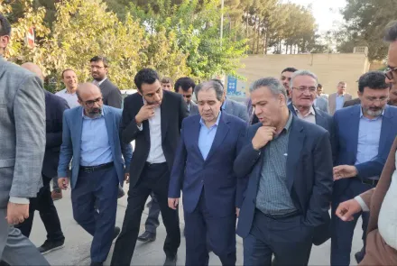 بازدید معاون توسعه مدیریت و منابع وزارت بهداشت از طرح توسعه بیمارستان فاطمیه شهرستان بادرود و خاتم الانبیاء نطنز 