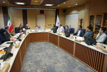 نشست رئیس دانشگاه با نماینده مردم شریف شهرستان‌های نطنز، بادرود و قمصر