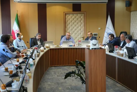 برگزاری نشست مشترک رئیس دانشگاه با نماینده مردم شریف شهرستان نجف‌آباد در مجلس شورای اسلامی 