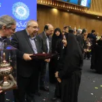 تجلیل از بانوان خیر عرصه سلامت استان اصفهان در جشن کوثر ولایت